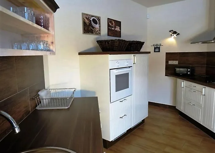 Haus Mit Fuenf Schlafzimmern Und Sauna By Interhome Nyaraló Madrzechowo