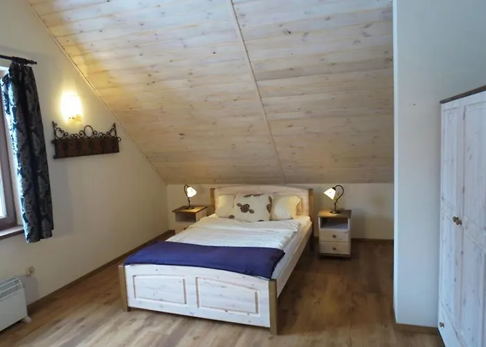 Nyaraló Haus Mit Fuenf Schlafzimmern Und Sauna By Interhome Madrzechowo